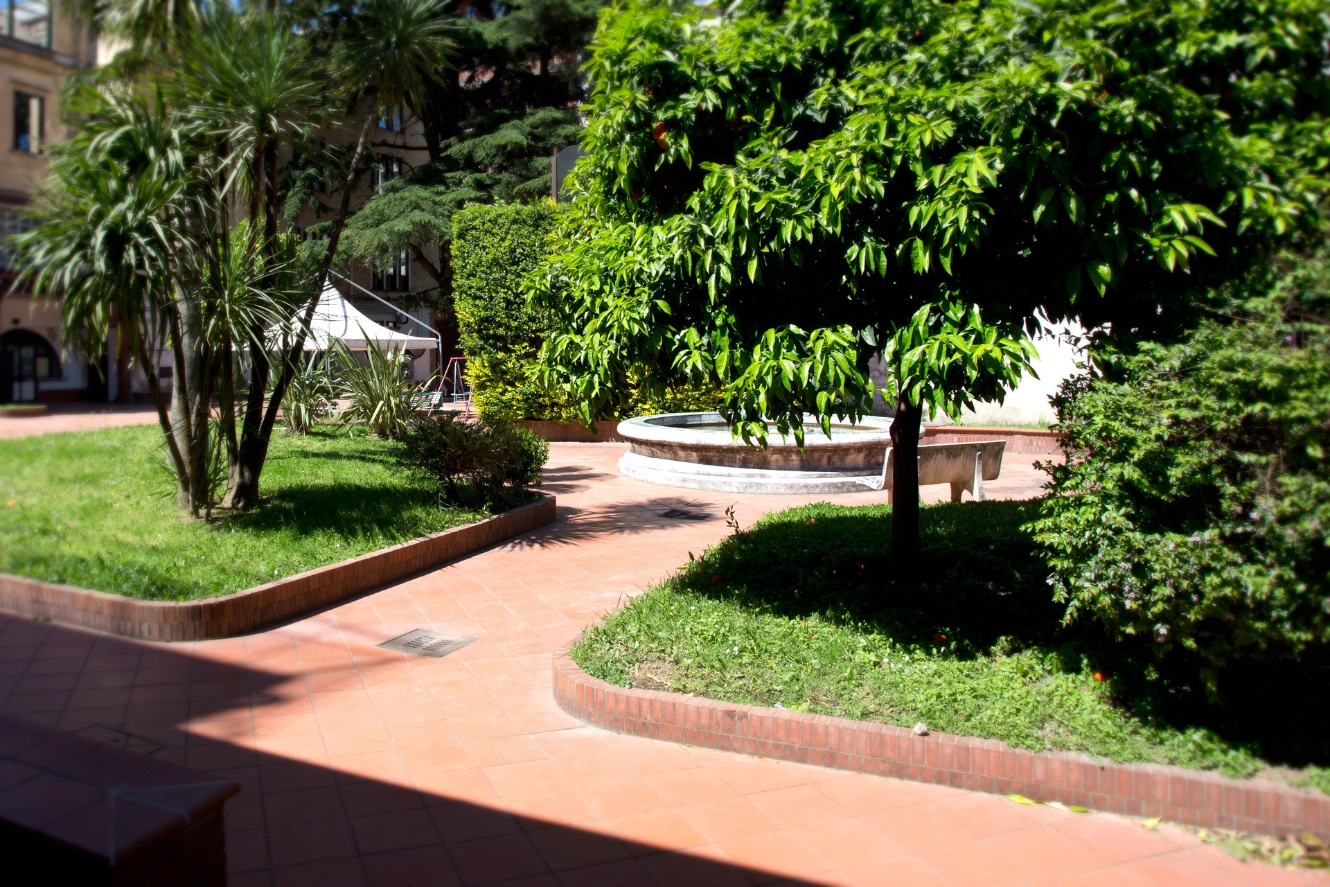 Il giardino interno di Villa Silvia